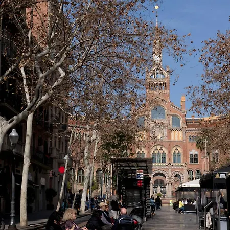 Gaudi-sant Pau * ברצלונה